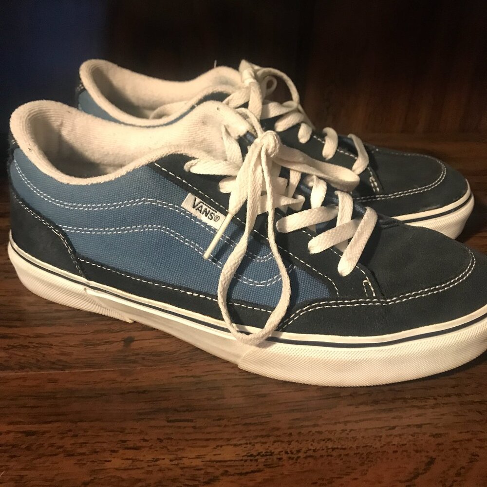 Vans Bearcat Skater Low top Sneaker Mens size 9 Navy Blue Y2K Leather Uppers